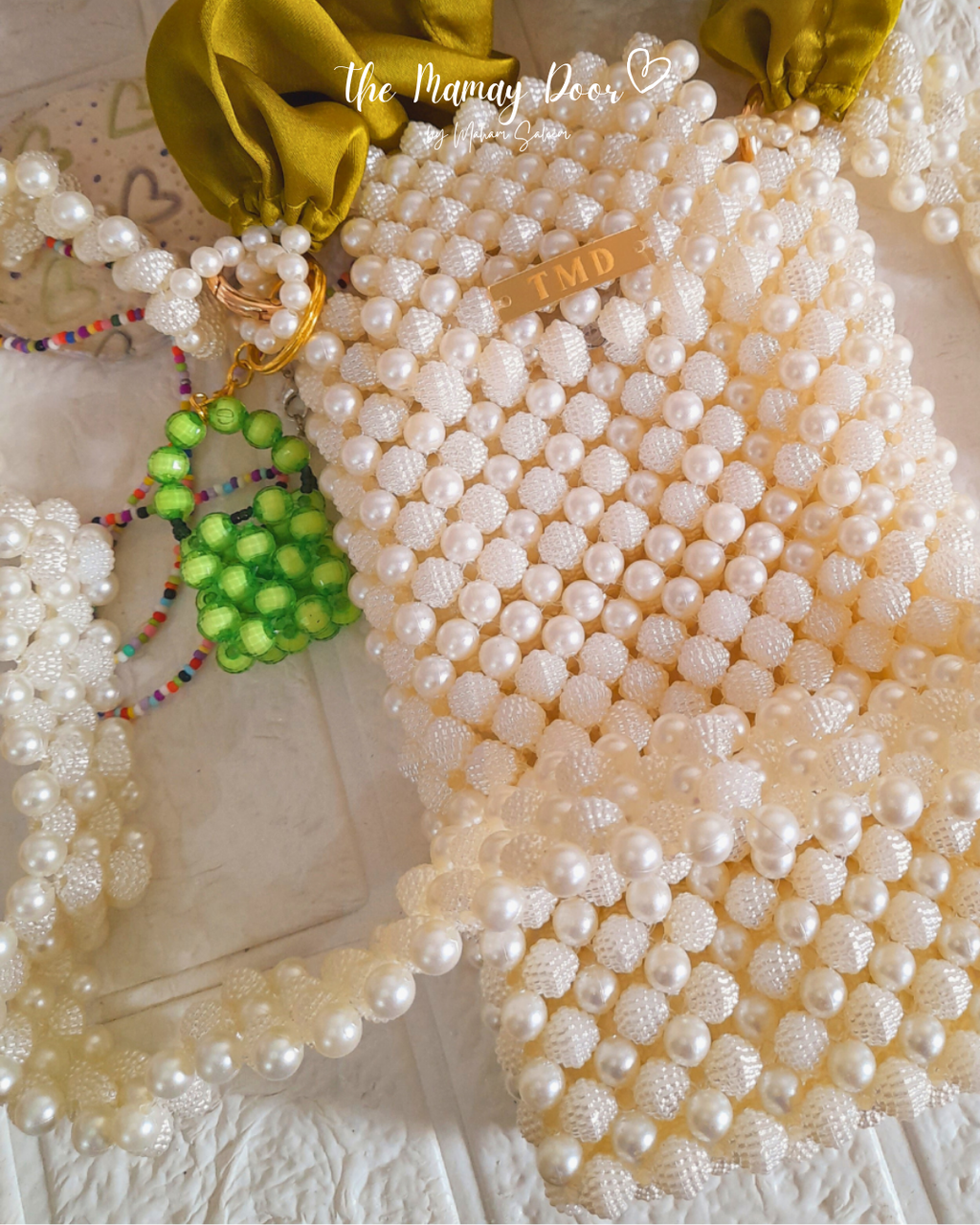 Berry Pearl Mobile pouch